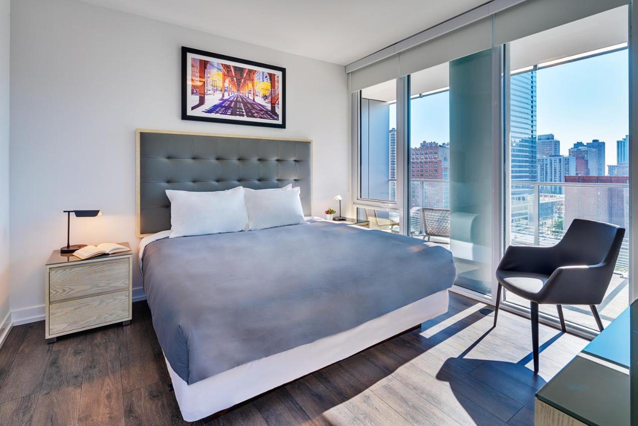 Level Chicago - Old Town Hotel Bagian luar foto