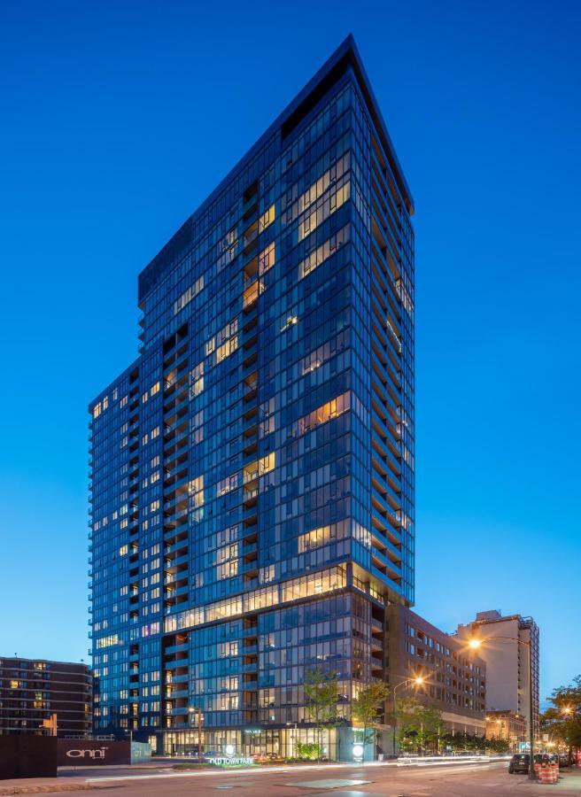 Level Chicago - Old Town Hotel Bagian luar foto